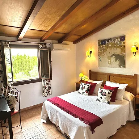 Hotel Rural La Paloma 2*