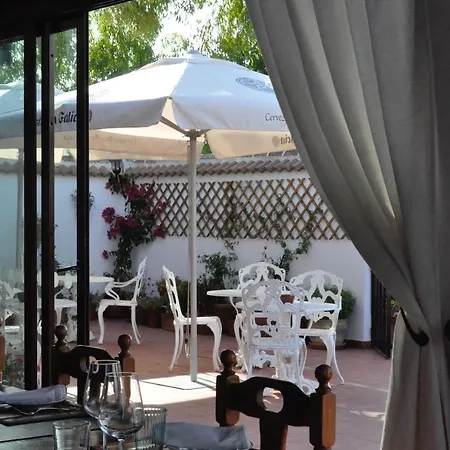 Rural La Paloma Hotel 2*
